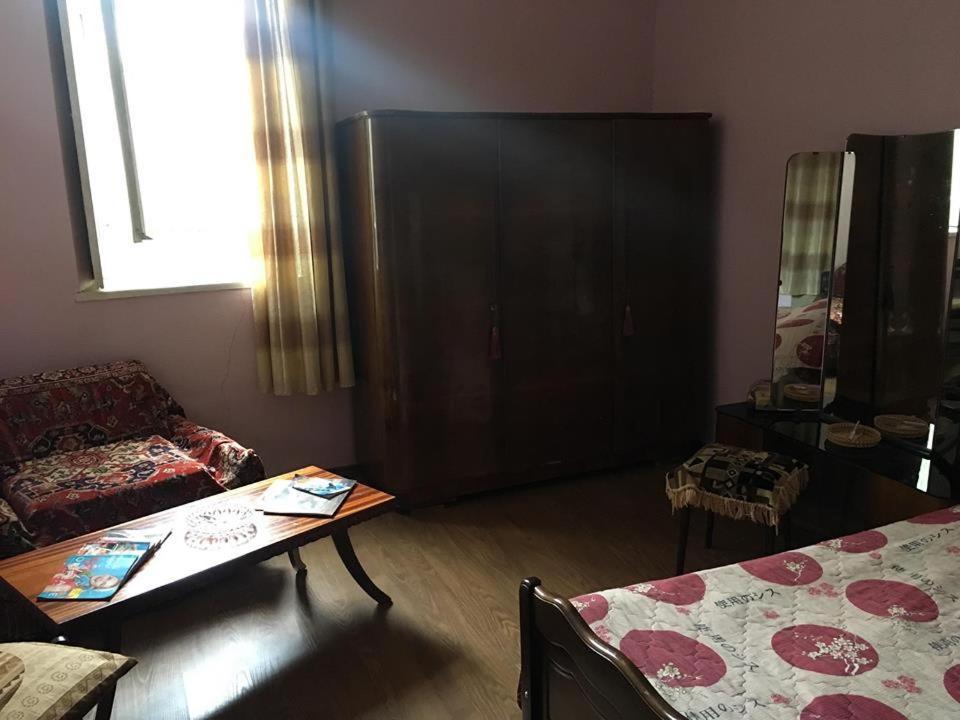 Appartement House "Machabeli-18" à Tbilissi Extérieur photo
